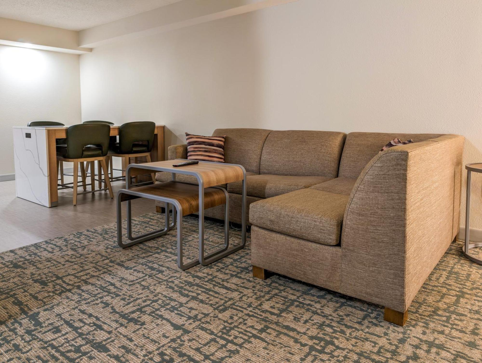 Homewood Suites By Hilton Oklahoma City Airport Bagian luar foto