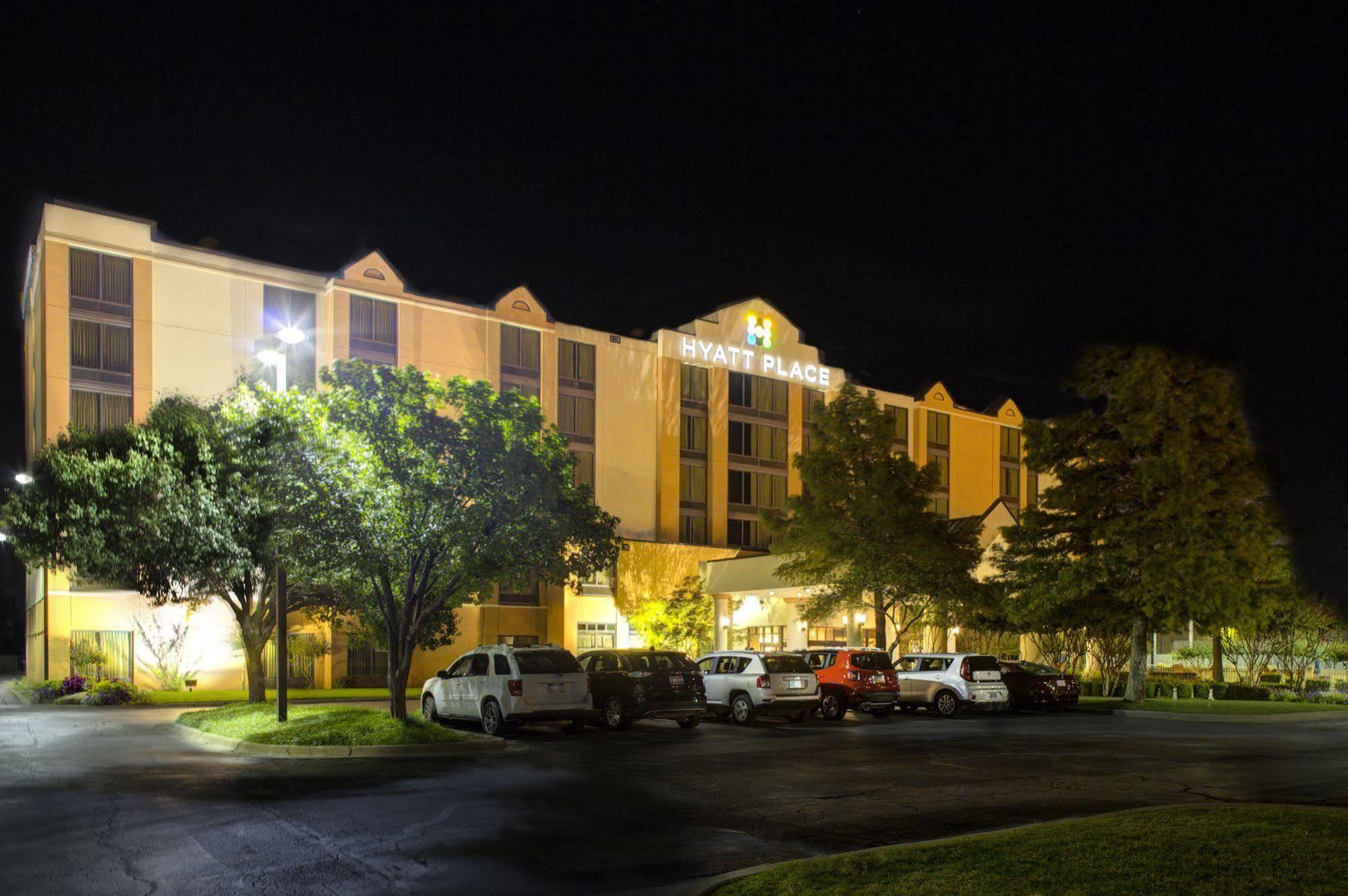 Homewood Suites By Hilton Oklahoma City Airport Bagian luar foto